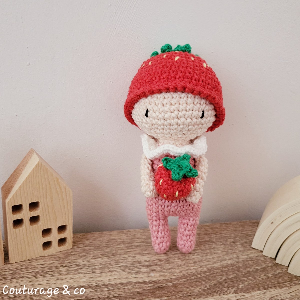 PoupéeAuCrochet #Mara