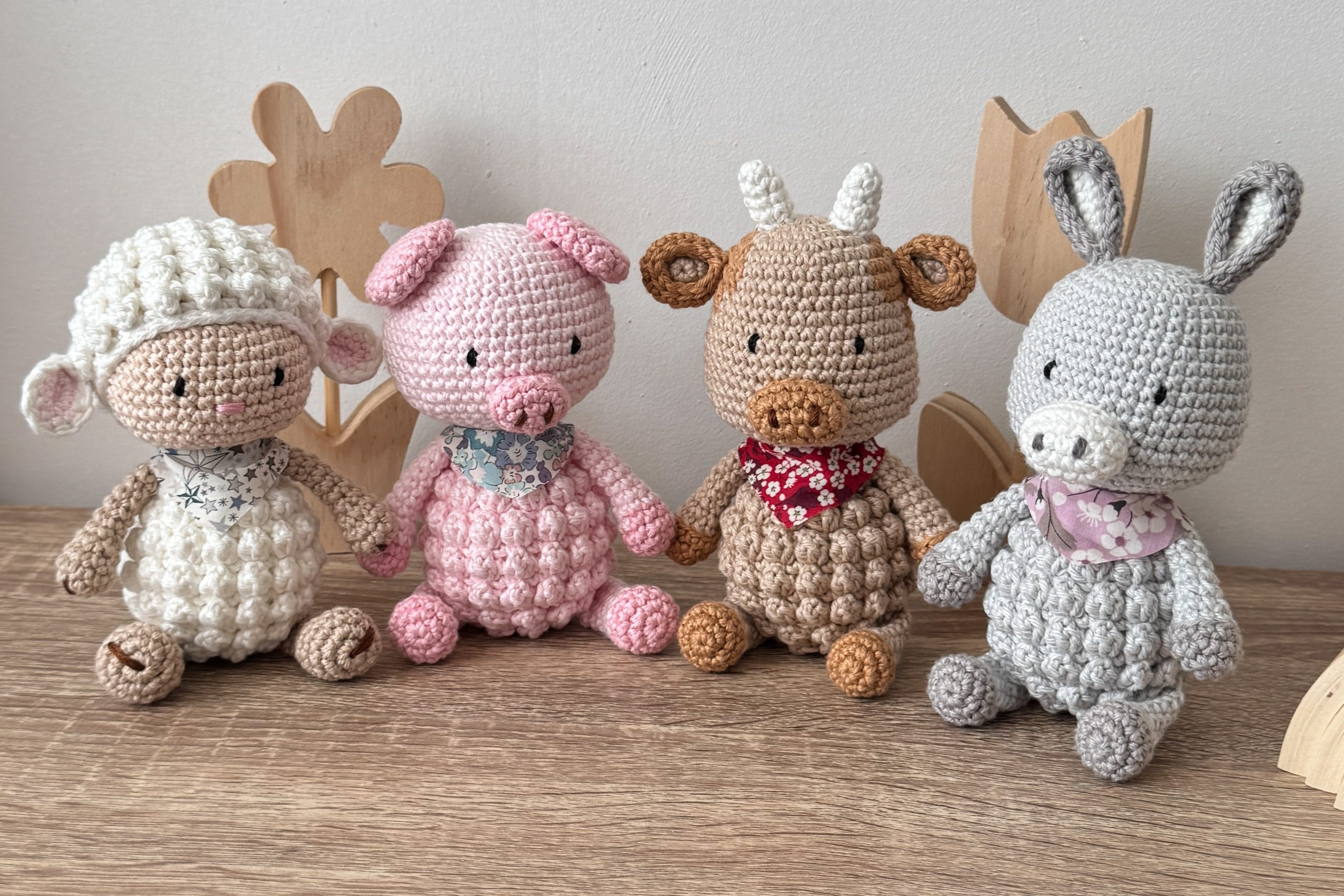 Animaux de la Ferme au crochet, amigurumi mouton, amigurumi cochon, amigurumi taureau, amigurumi âne