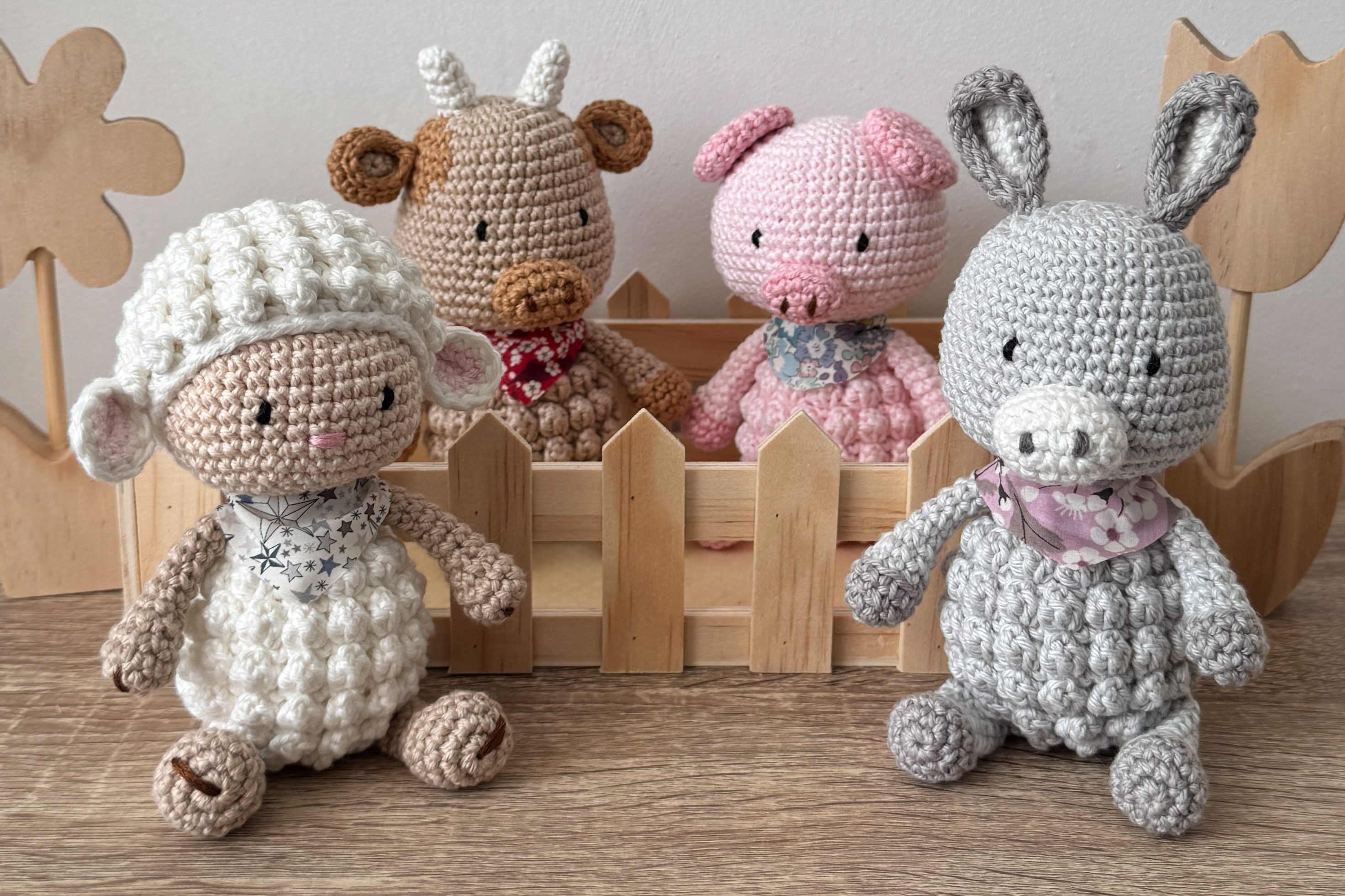 Animaux de la Ferme au crochet, amigurumi mouton, amigurumi cochon, amigurumi taureau, amigurumi âne